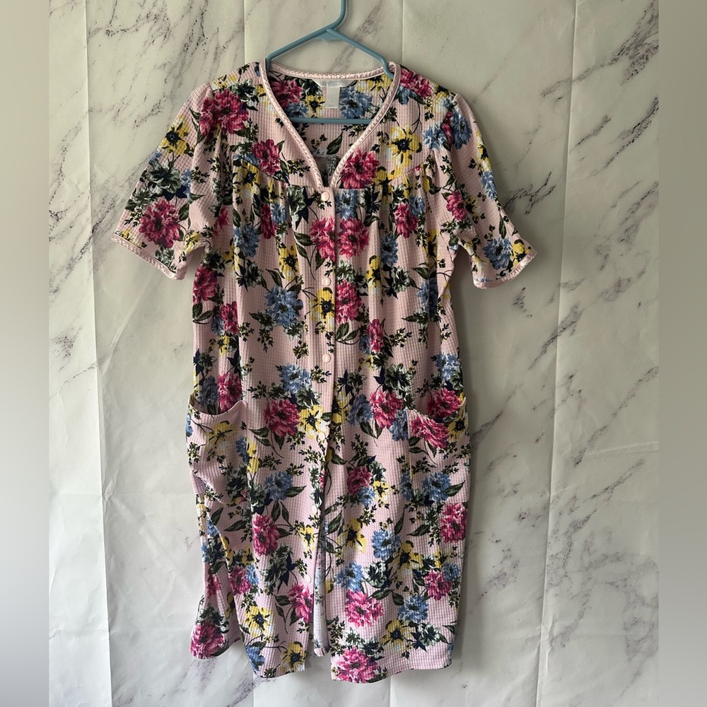 ADONNA SLEEPWEAR - FLORAL SNAP BUTTON LOUNGE GOWN WOMENS SMALL